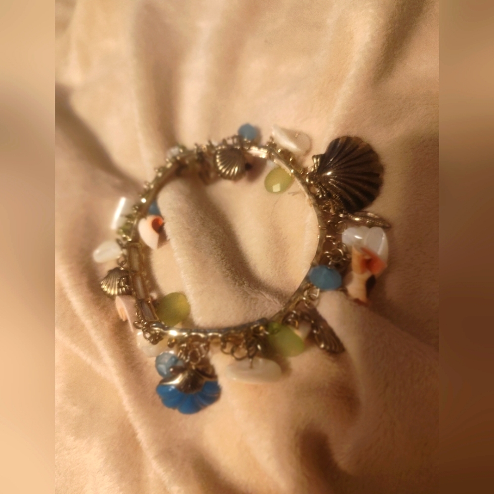 Vintage Mermaid Beach Stretch bracelet